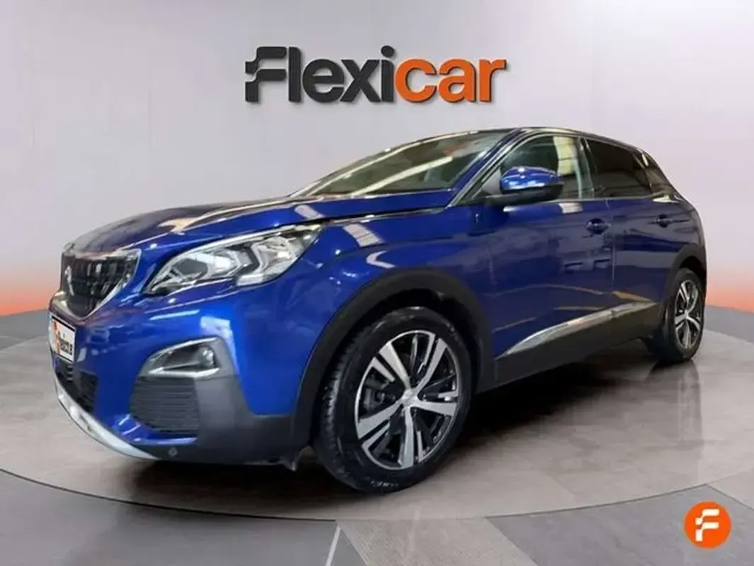 Usado Peugeot 3008 Allure 131 CV (96 kW) 2019 Azul SUV