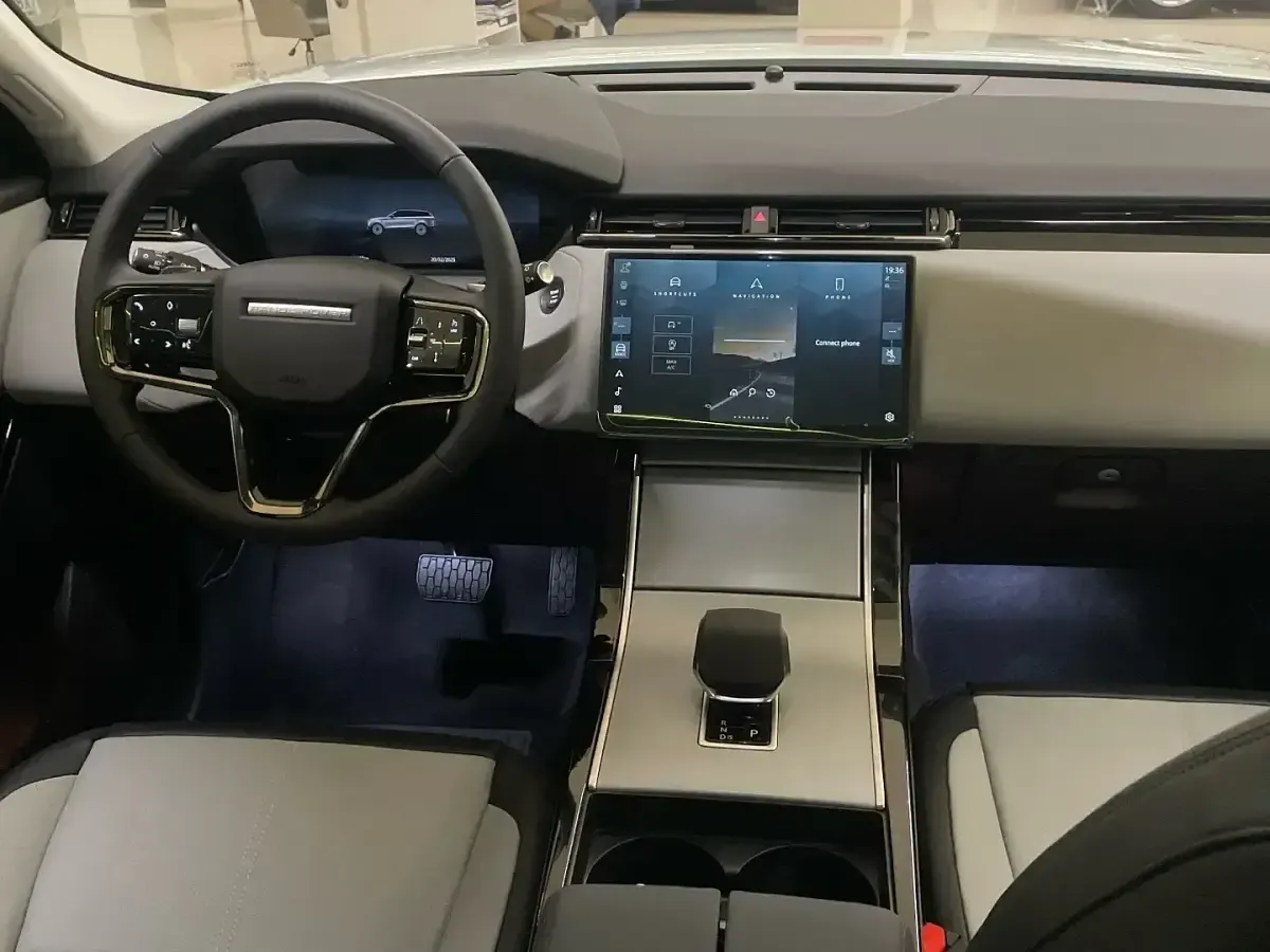 Occasion Land Rover Range Rover Velar S 204 PK (150 kW) 2025 Wit SUV