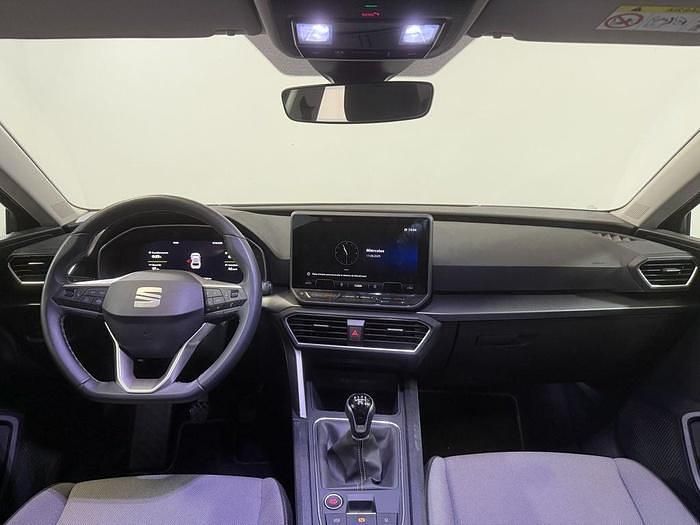 Usado Seat Leon Style 116 CV (85 kW) 2025 Azul