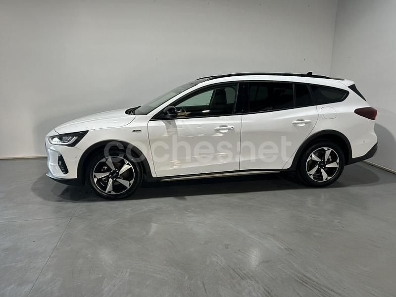 Usado Ford Focus Active 125 CV (91 kW) 2023 Blanco Familiar