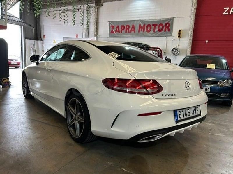 Usado Mercedes C220 170 CV (125 kW) 2017 Blanco Coupe