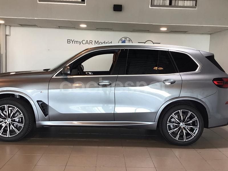 Nuevo BMW X5 xLine 298 CV (219 kW) 2025 Gris / plata SUV