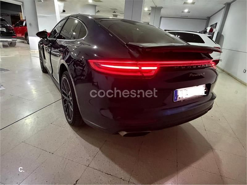 Usado Porsche Panamera 4 462 CV (339 kW) 2017 Azul Berlina
