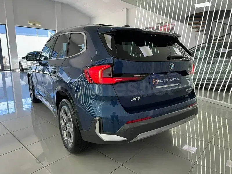 Usado BMW X1 M Sport 150 CV (110 kW) 2023 Azul SUV