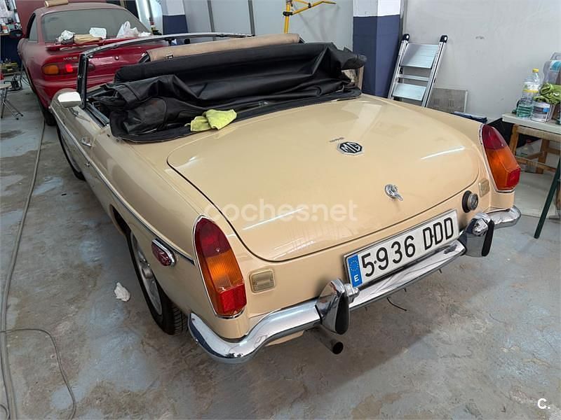 Usado MG TF 116 CV (85 kW) 2002 Beige Descapotable
