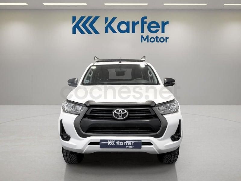 Usado Toyota HiLux 150 CV (110 kW) 2022 Blanco Pickup/Camioneta