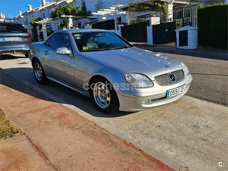 Usado Mercedes SLK200 163 CV (119 kW) 2003 Blanco Descapotable
