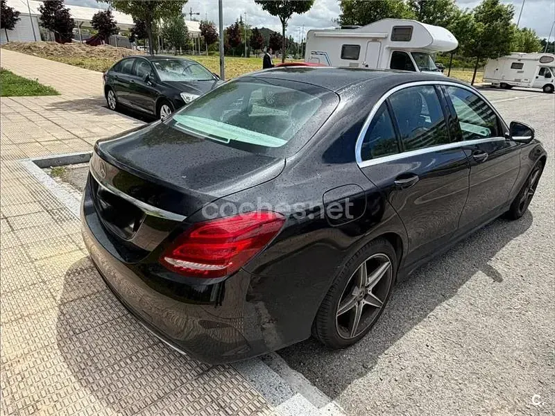 Usado Mercedes C220 AMG line 170 CV (125 kW) 2017 Negro Berlina