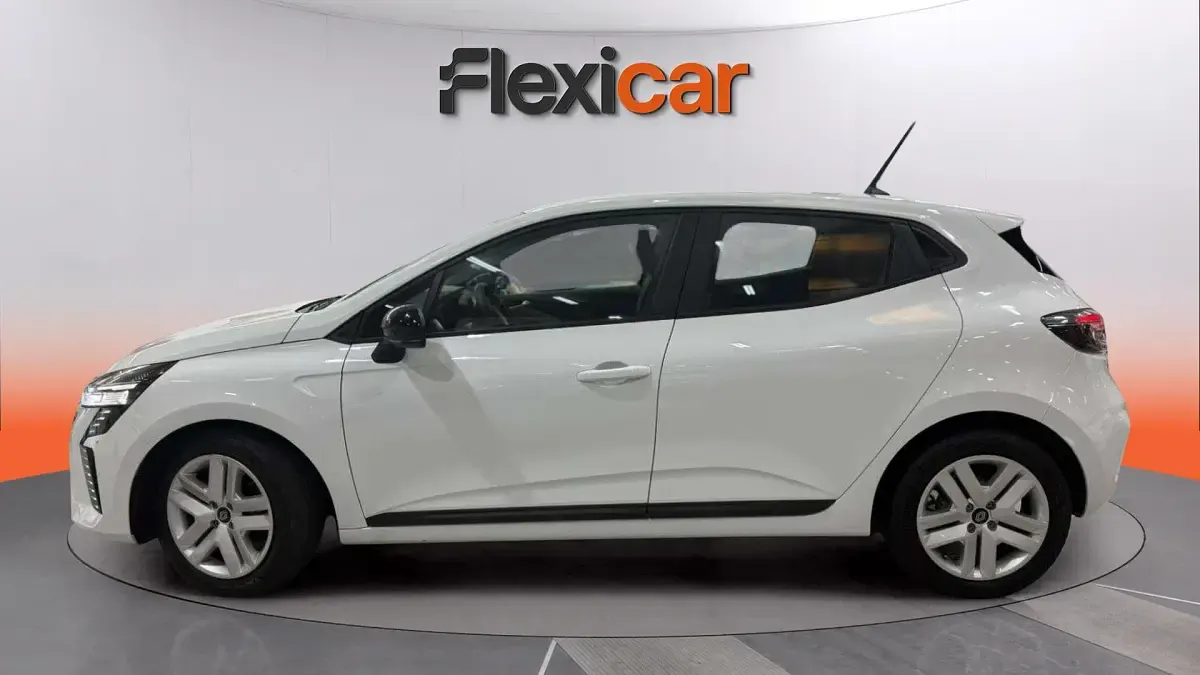 Usado Renault Clio V Evolution 101 CV (74 kW) 2025 Blanco Berlina
