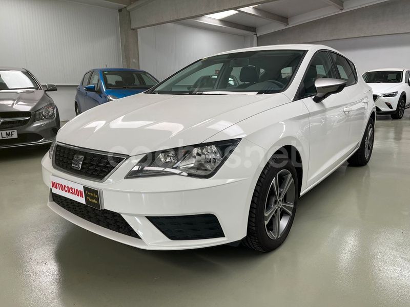 Usado Seat Leon Reference 90 CV (66 kW) 2017 Blanco Utilitario