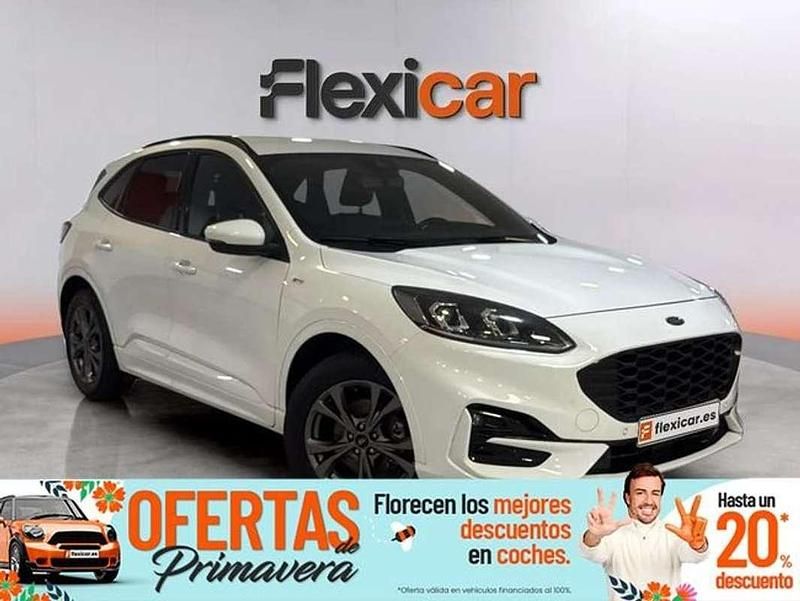 Usado Ford Kuga ST-Line 150 CV (110 kW) 2022 Blanco SUV