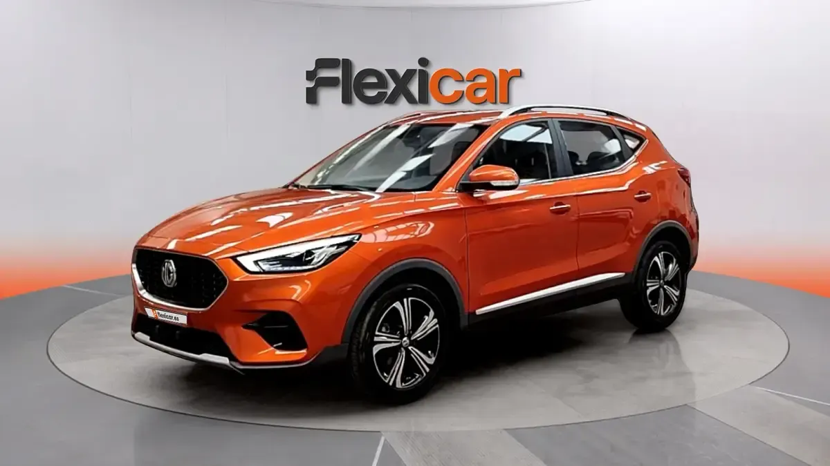 Usado MG ZS Comfort 106 CV (77 kW) 2022 Naranja SUV