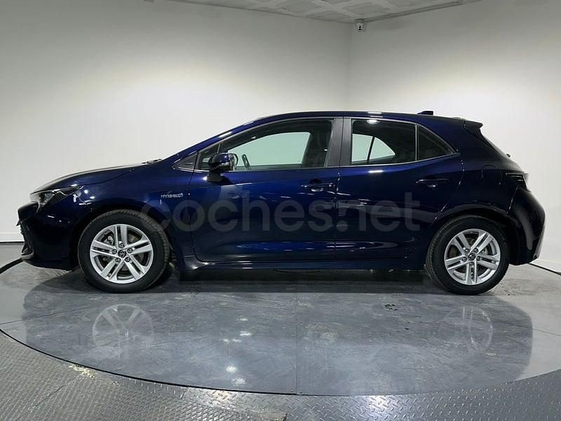 Usado Toyota Corolla Active 122 CV (89 kW) 2022 Azul Berlina
