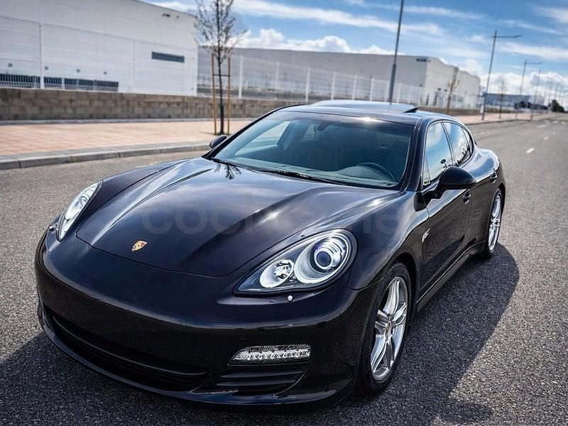Usado Porsche Panamera 299 CV (219 kW) 2011 Negro Utilitario