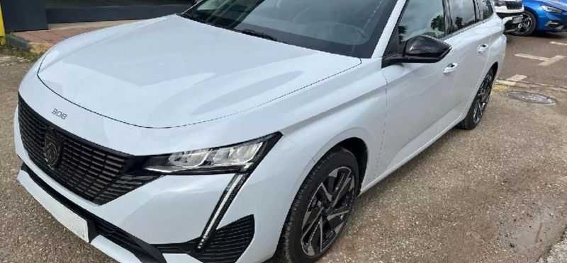 Blanco okenite Usado 2024 Peugeot 308 Allure Familiar | 25.380 € (Buen precio) - Imagen 1/4