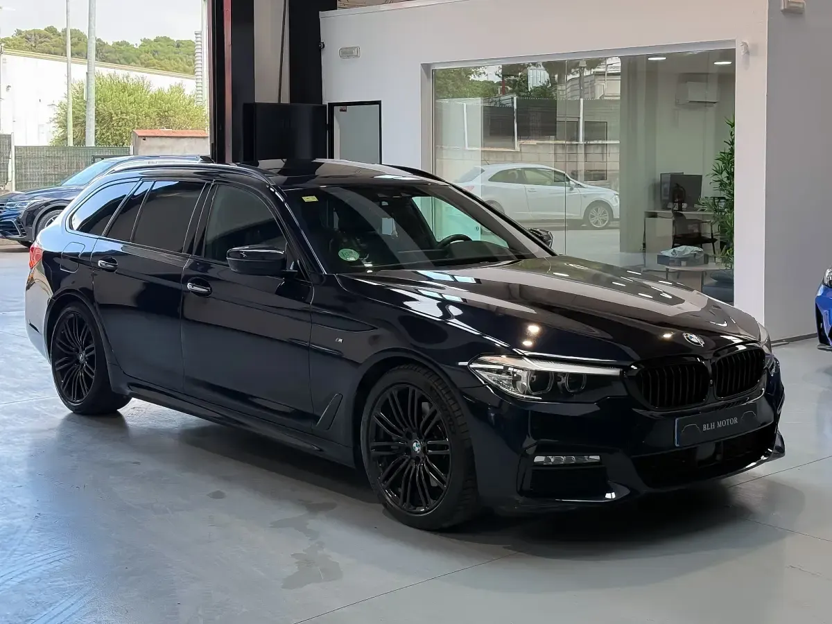 Usado BMW 530 252 CV (185 kW) 2018 Negro Familiar