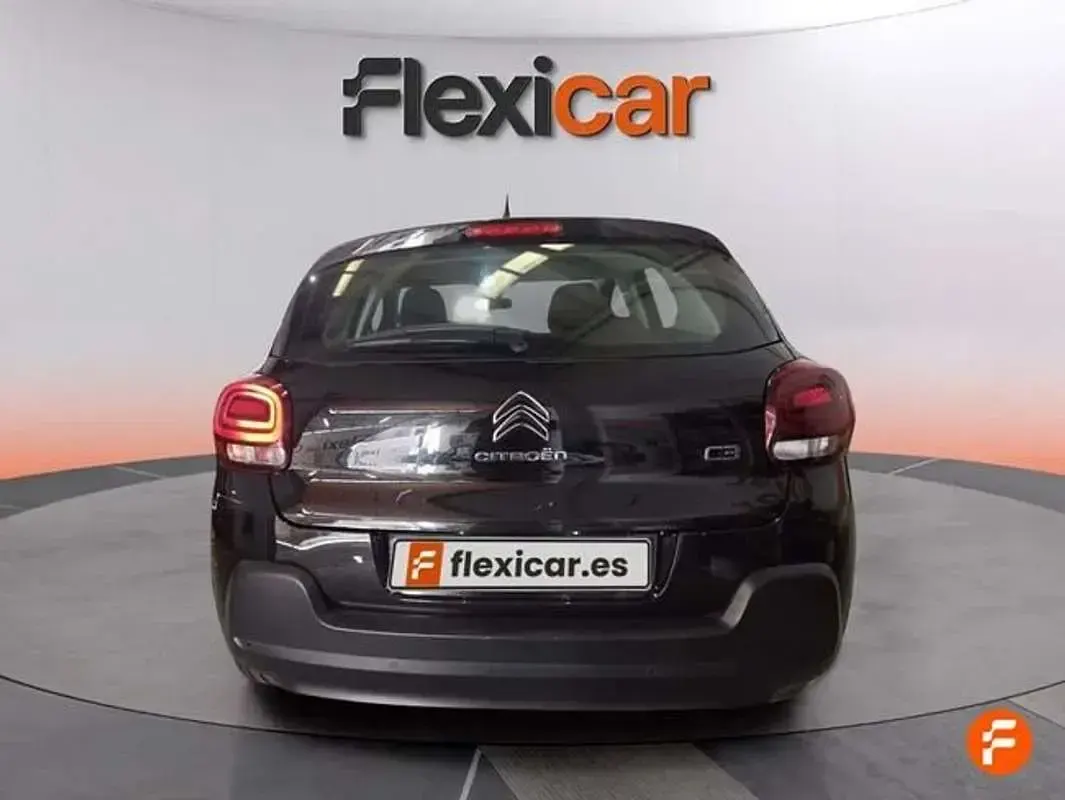 Usado Citroën C3 PureTech 83 CV (61 kW) 2024 Negro Berlina