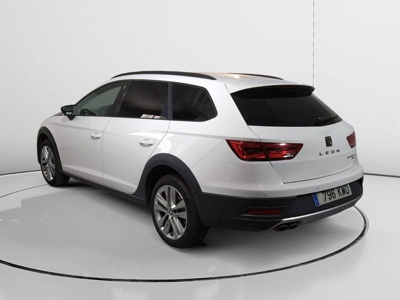 Begagnad Seat Leon 150 HK (110 kW) 2018
