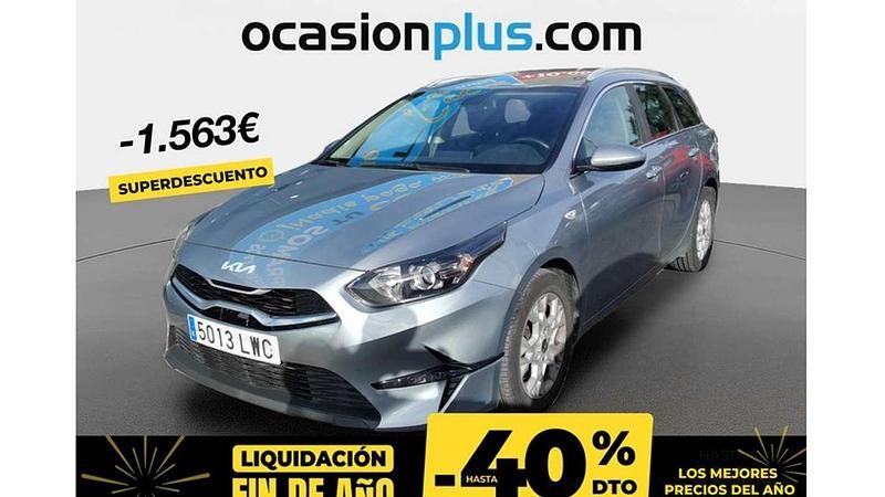 Plateado Usado 2022 Kia Ceed Utilitario | 15.637 € (Precio justo) - Imagen 1/4