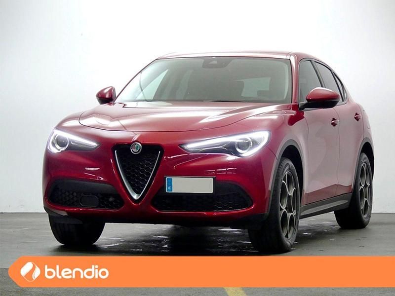 Usado Alfa Romeo Stelvio Sprint 200 CV (147 kW) 2020 Rojo SUV
