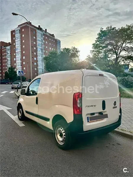 Usado Fiat Fiorino 80 CV (58 kW) 2016 Blanco Monovolumen