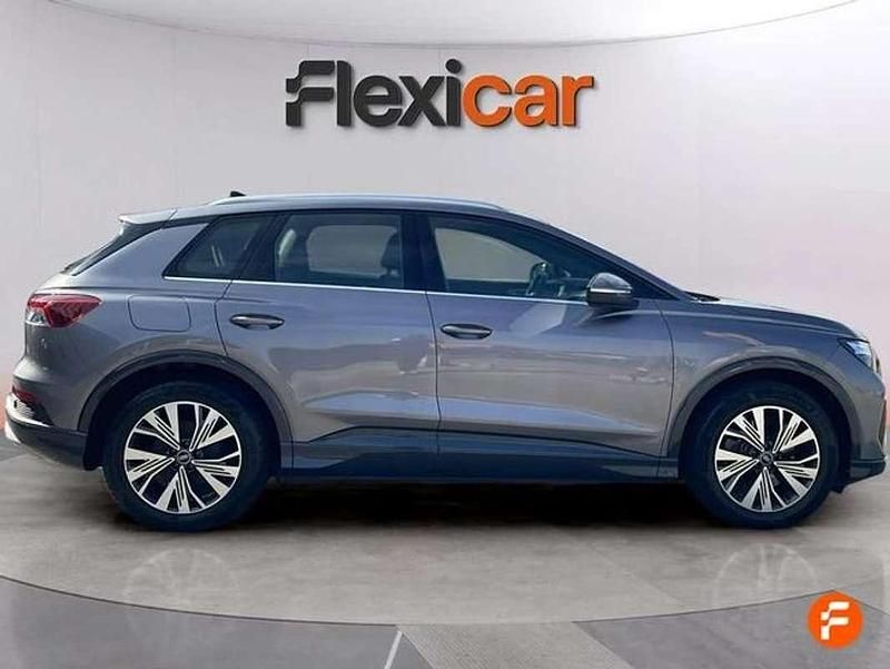 Usado Audi Q4 e-tron 69 kW (95 CV) 2021 Gris SUV