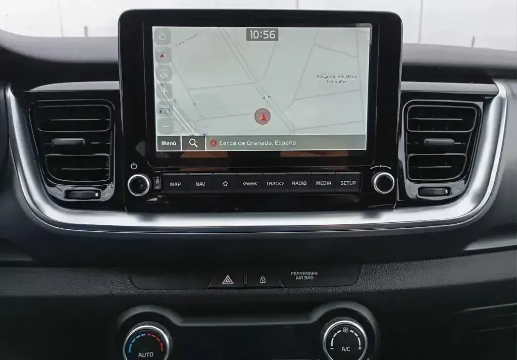 Usado Kia Stonic 100 CV (73 kW) 2024 Otro SUV
