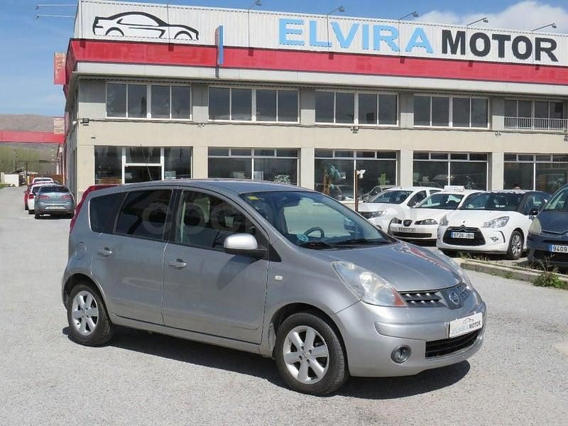 Usado Nissan Note Acenta 88 CV (64 kW) 2007 Gris / plata Utilitario