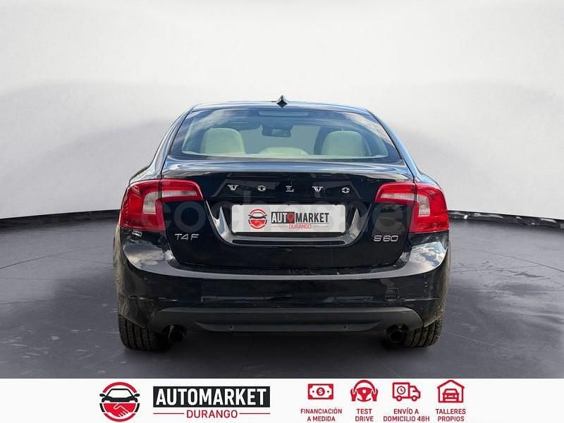 Usado Volvo S60 R-Design 180 CV (132 kW) 2011 Negro Berlina