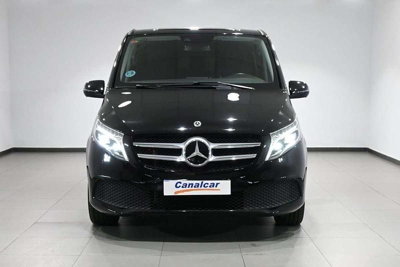 Usado Mercedes V220 Exclusive 163 CV (119 kW) 2022 Negro Monovolumen