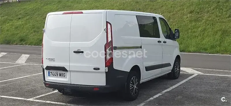 Usado Ford Transit Custom Limited 150 CV (110 kW) 2024 Blanco Van