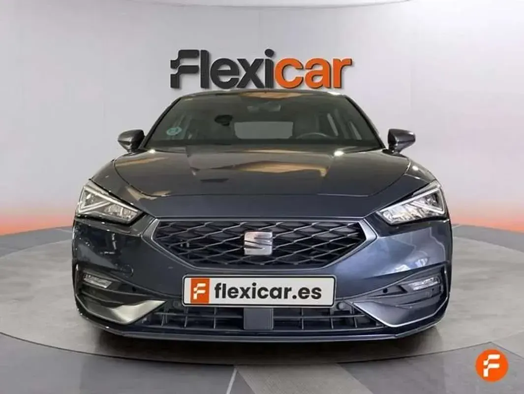 Usado Seat Leon ST FR 150 CV (110 kW) 2020 Azul Familiar