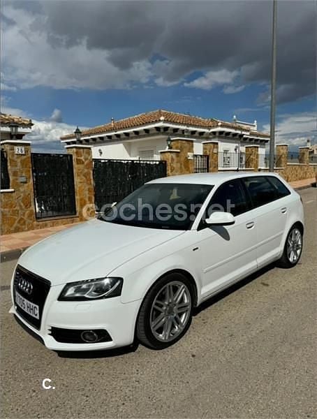 Blanco Usado 2011 Audi A3 S-Line Berlina | 9500 € (Precio justo) - Imagen 1/4