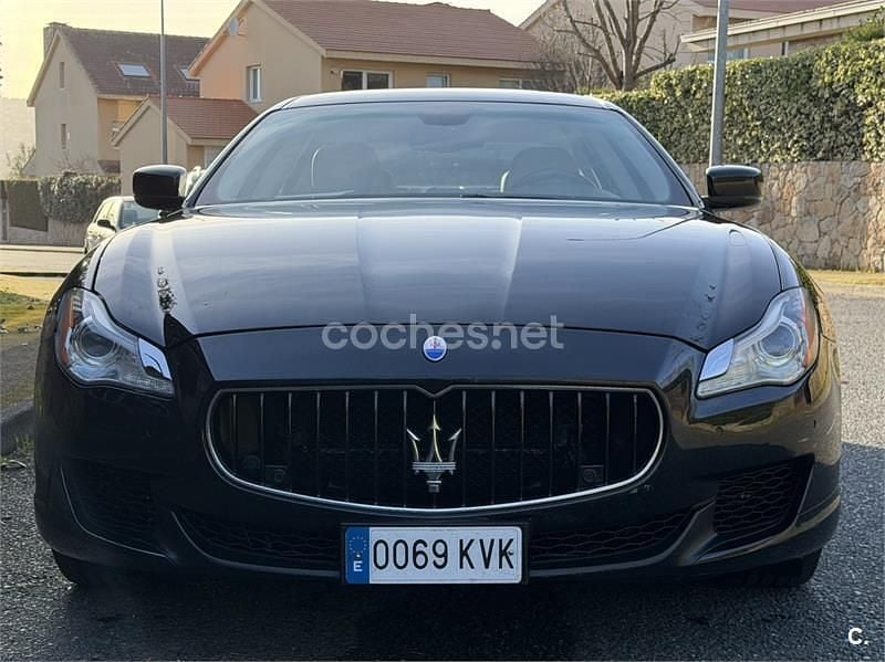 Usado Maserati Quattroporte 410 CV (301 kW) 2014 Negro Berlina
