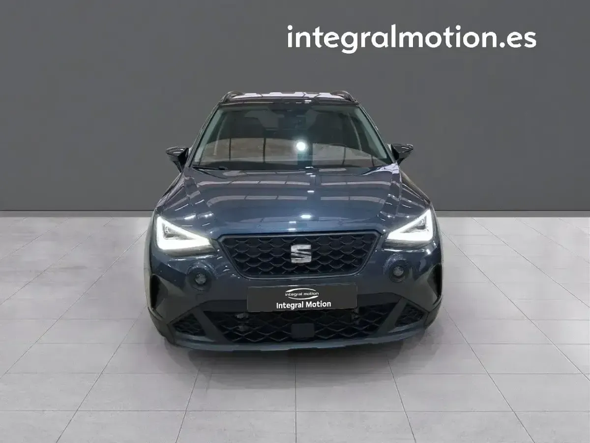 Usado Seat Arona Style 115 CV (84 kW) 2025 Negro SUV