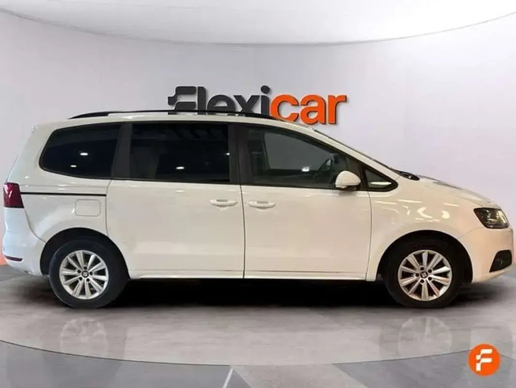 Usado Seat Alhambra 150 CV (110 kW) 2016 Blanco Monovolumen