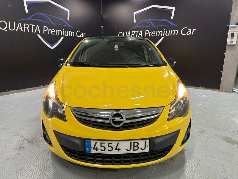 Usado Opel Corsa Expression 90 CV (66 kW) 2014 Amarillo Utilitario