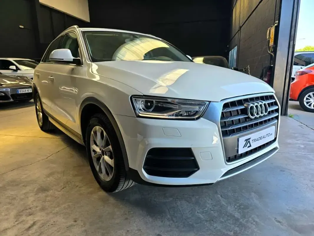 Usado Audi Q3 Attraction 150 CV (110 kW) 2015 Blanco SUV