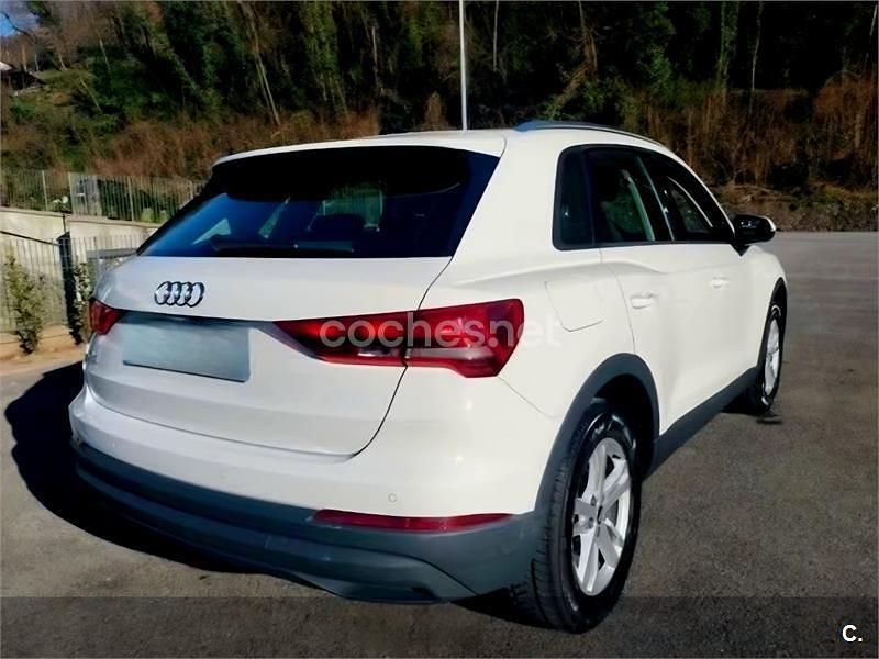 Usado Audi Q3 150 HP (110 kW) 2022 Branco SUV