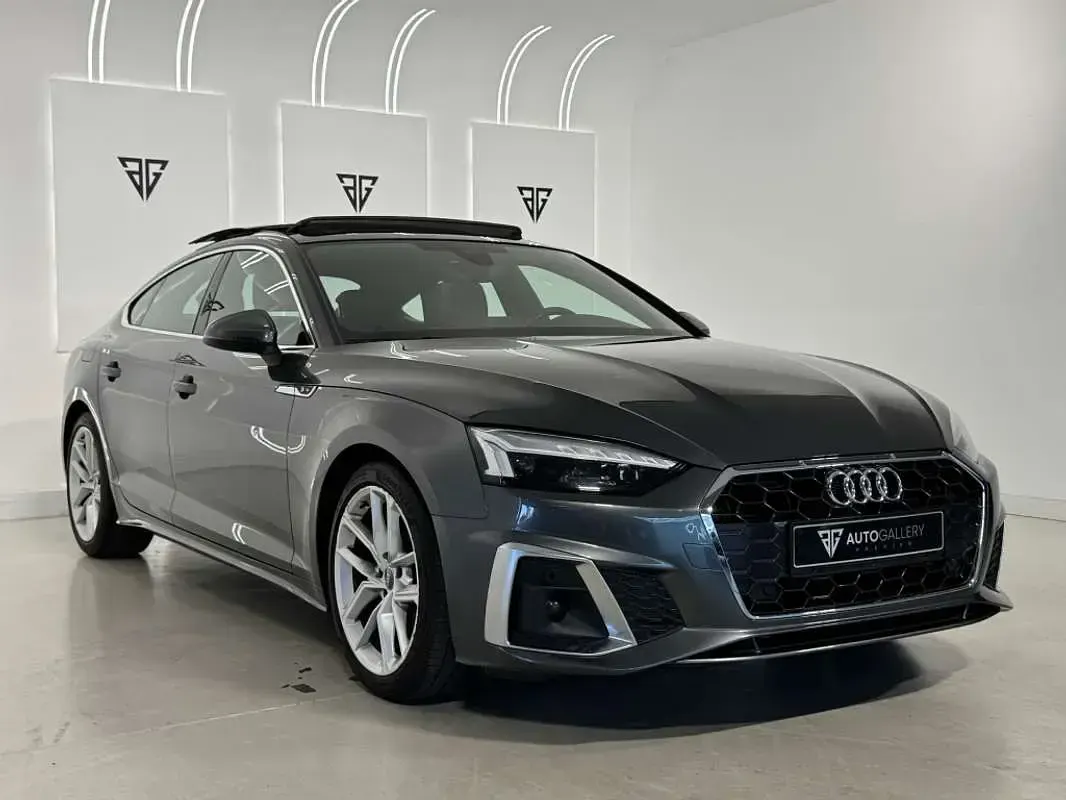 Usado Audi A5 Sportback S-Line 163 CV (119 kW) 2021 Gris Utilitario
