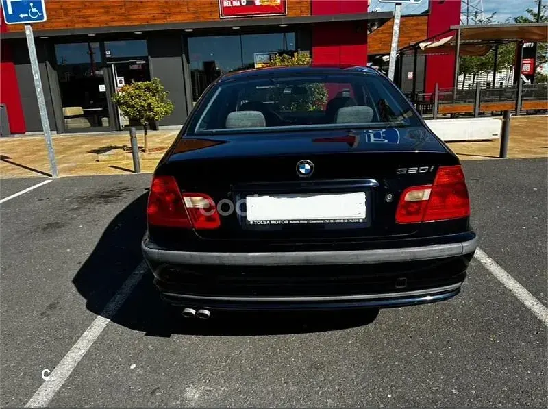 Usado BMW 320 150 CV (110 kW) 2000 Azul Berlina