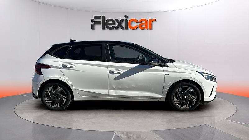 Usado Hyundai i20 101 HP (74 kW) 2022 Branco Sedan