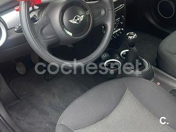 Usado Mini ONE 75 CV (55 kW) 2013 Rojo Utilitario