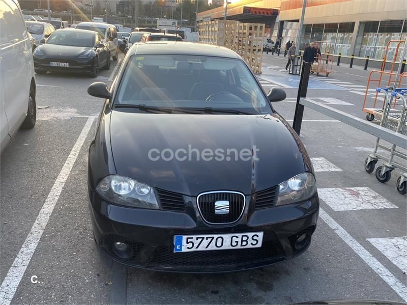 Usado Seat Ibiza 85 CV (62 kW) 2008 Negro Berlina