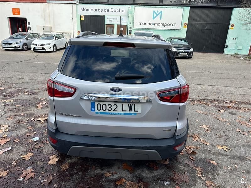 Usado Ford Ecosport Titanium 125 CV (91 kW) 2018 Gris / plata SUV