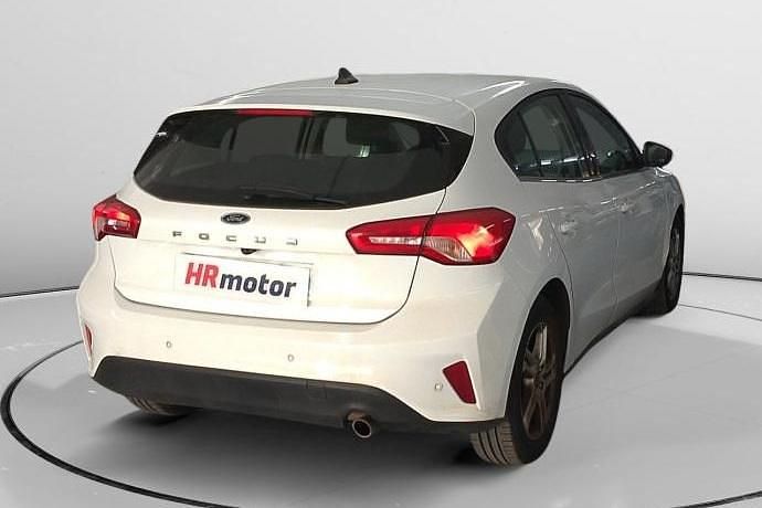 Usado Ford Focus Trend 100 CV (73 kW) 2021