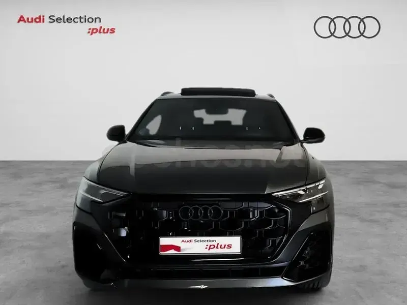 Usado Audi Q8 Sport 286 CV (210 kW) 2024 Gris / plata SUV