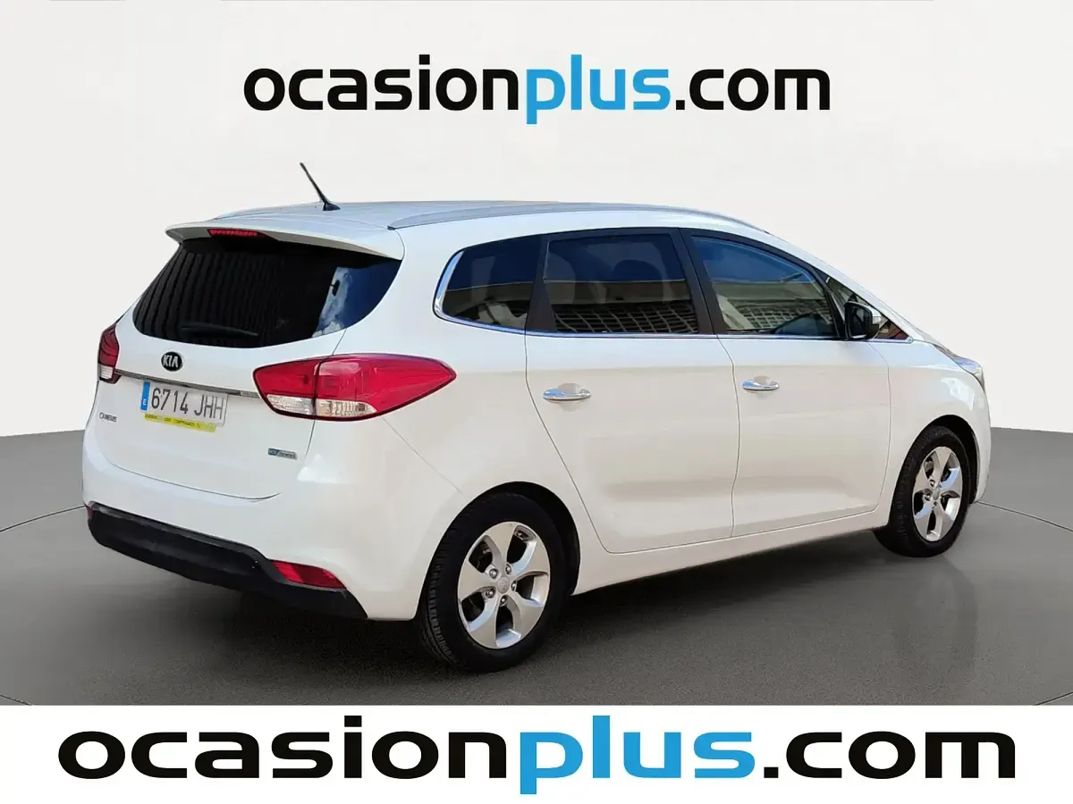 Usado Kia Carens 135 CV (99 kW) 2015 Blanco Monovolumen