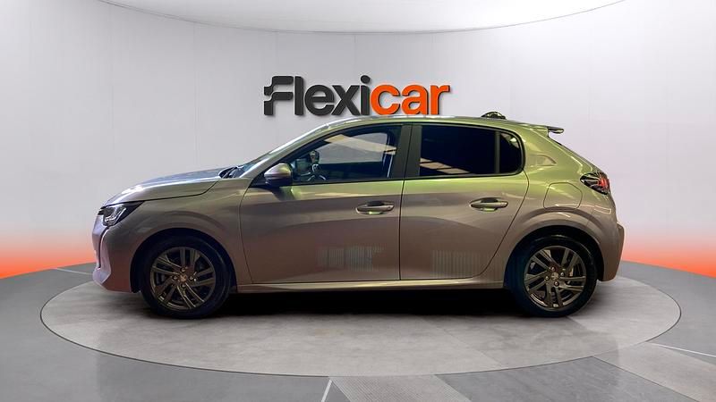 Usado Peugeot 208 Active 102 CV (75 kW) 2021 Gris Utilitario