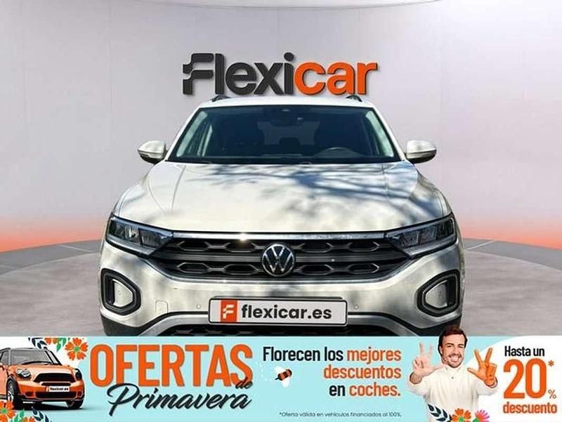 Usado VW T-Roc Advance 116 CV (85 kW) 2022 Beige SUV